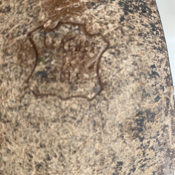 Stuart Weitzman Black Textured Pointed Toe Leather Soles 3.75" Heel Pumps 8.5 M - Picture 10 of 15